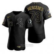 Camiseta Beisbol Hombre Chicago White Sox Yermin Mercedes Negro 2021 Salute To Service