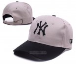 Gorra New York Yankees Gris Negro