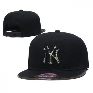 Gorra New York Yankees 9FIFTY Snapback Negro Camuflaje