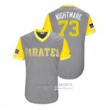 Camiseta Beisbol Hombre Pittsburgh Pirates Felipe Vazquez 2018 LLWS Players Weekend Nightmare Gris