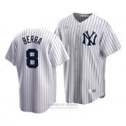 Camiseta Beisbol Hombre New York Yankees Yogi Berra Cooperstown Collection Primera Blanco