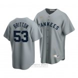 Camiseta Beisbol Hombre New York Yankees Zack Britton Cooperstown Collection Road Gris