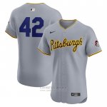 Camiseta Beisbol Hombre Pittsburgh Pirates Road 2024 Jackie Robinson Day Elite Gris