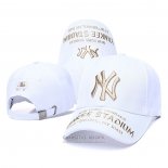 Gorra New York Yankees Oro Blanco