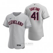 Camiseta Beisbol Hombre Cleveland Indians Carlos Santana Autentico 2020 Road Gris