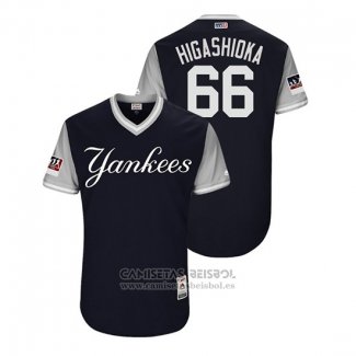 Camiseta Beisbol Hombre New York Yankees Kyle Higashioka 2018 LLWS Players Weekend Higashioka Azul