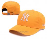 Gorra New York Yankees Amarillo Blanco