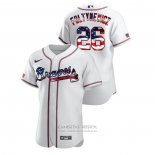 Camiseta Beisbol Hombre Atlanta Braves Mike Foltynewicz 2020 Stars & Stripes 4th of July Blanco