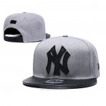 Gorra New York Yankees 9FIFTY Snapback Negro Gris