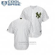 Camiseta Beisbol Hombre New York Yankees 2018 Dia de los Caidos Cool Base Blanco