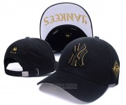 Gorra New York Yankees Negro Blanco Oro